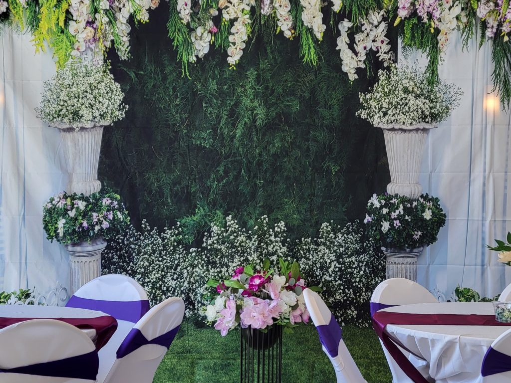 Baby shower · greenery wall and plum · 2 May 2026